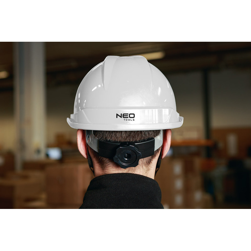 Промислова каска NEO TOOLS 97-221, біла, з підборідним ременем, ABS, сертифікат CE
