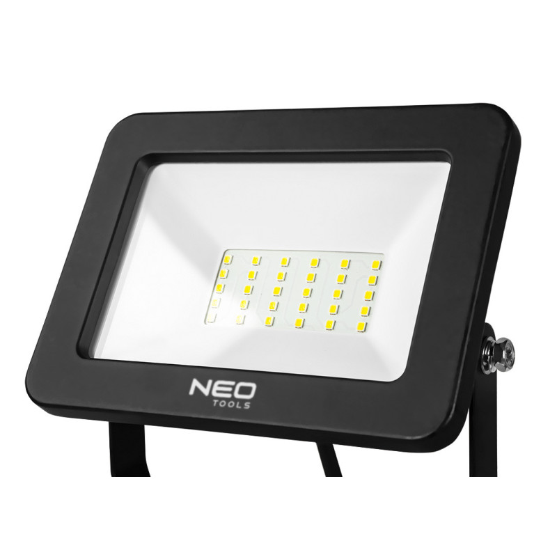Прожектор на штативі NEO 99-059, 30 Вт, LED 2700 лм, IP65