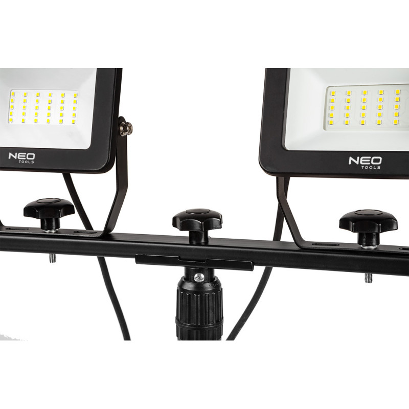 Прожектор на штативі NEO Tools 99-062, світлодіодний 2×50 Вт, 9000 лм, IP65