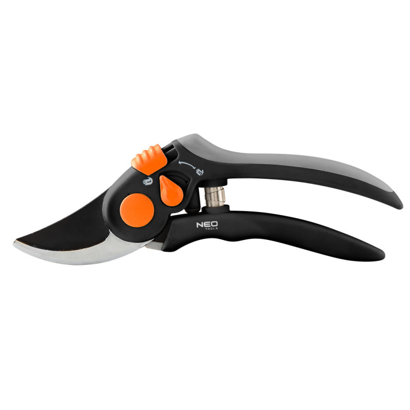 Обхідний сектор Neo Tools 200 мм, арт. 15-202 – для точної обрізки гілок і чагарників