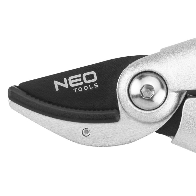 Сектор Neo Tools 210 мм з ковадлом, арт. 15-213 – для обрізки та садівництва